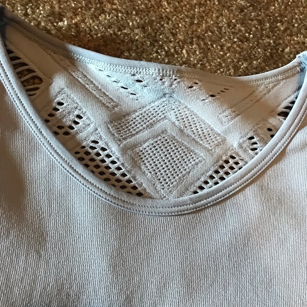 Fabletics performance top - Picture 2 of 4